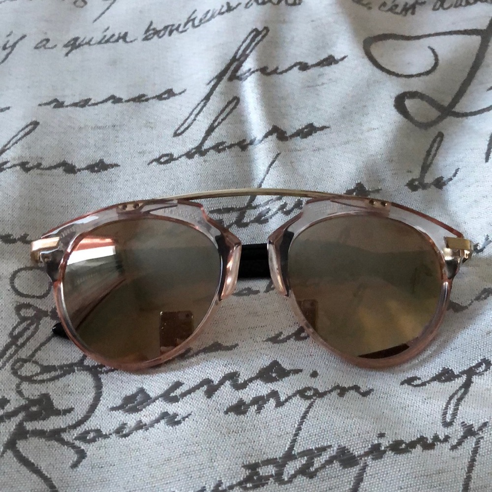 Betsey Johnson Sunglasses (one size)